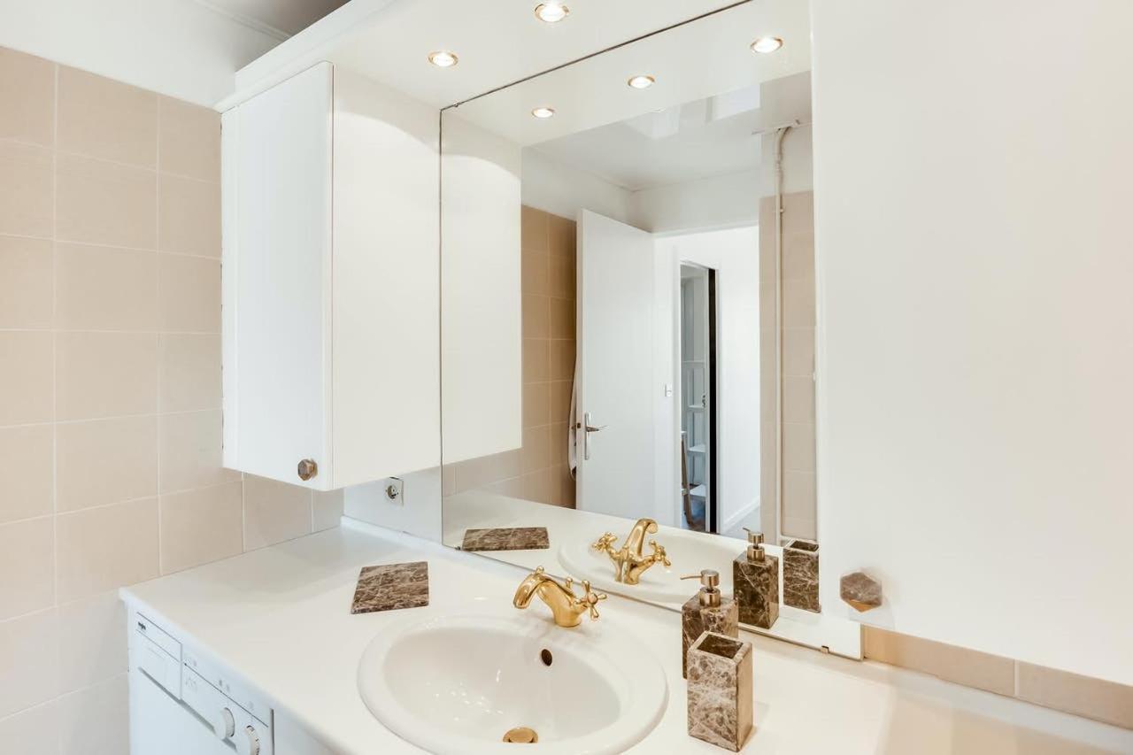Petit Juas Apartment Канни Екстер'єр фото